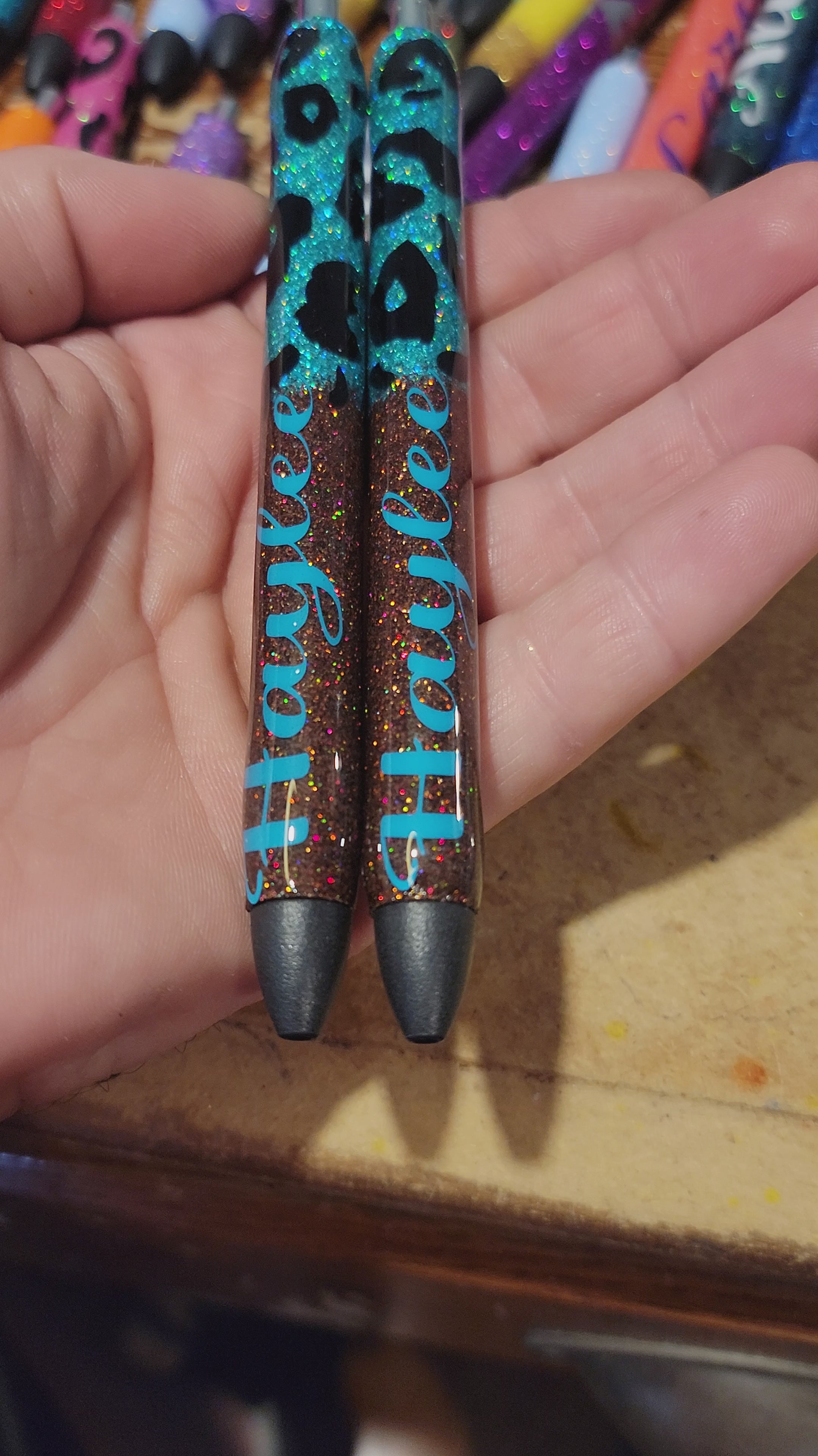 Gifting pens